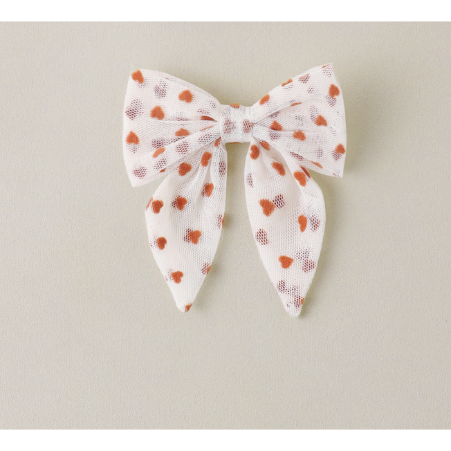 norah bow | red hearts