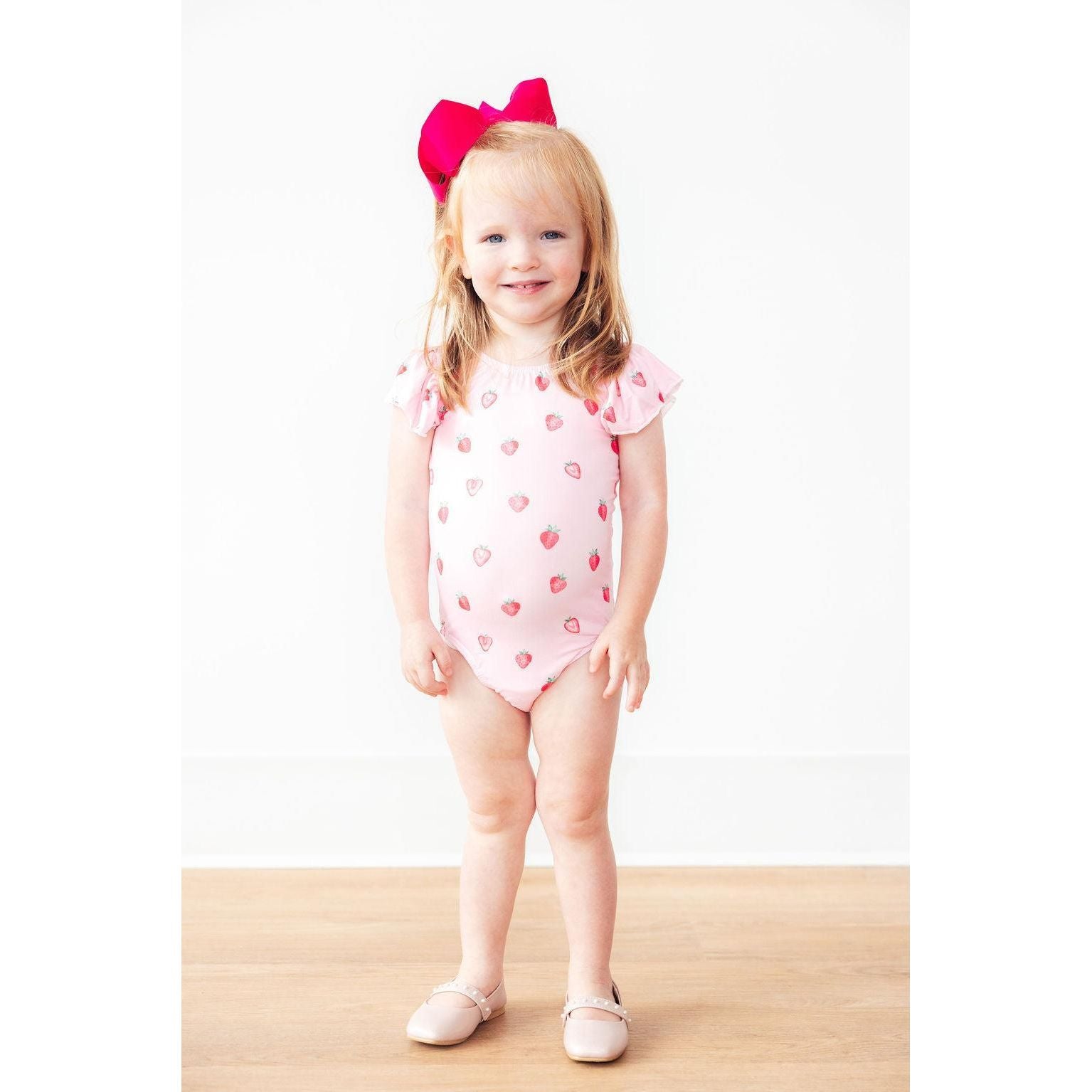 Sweet Strawberries S/S Flutter Sleeve Leotard