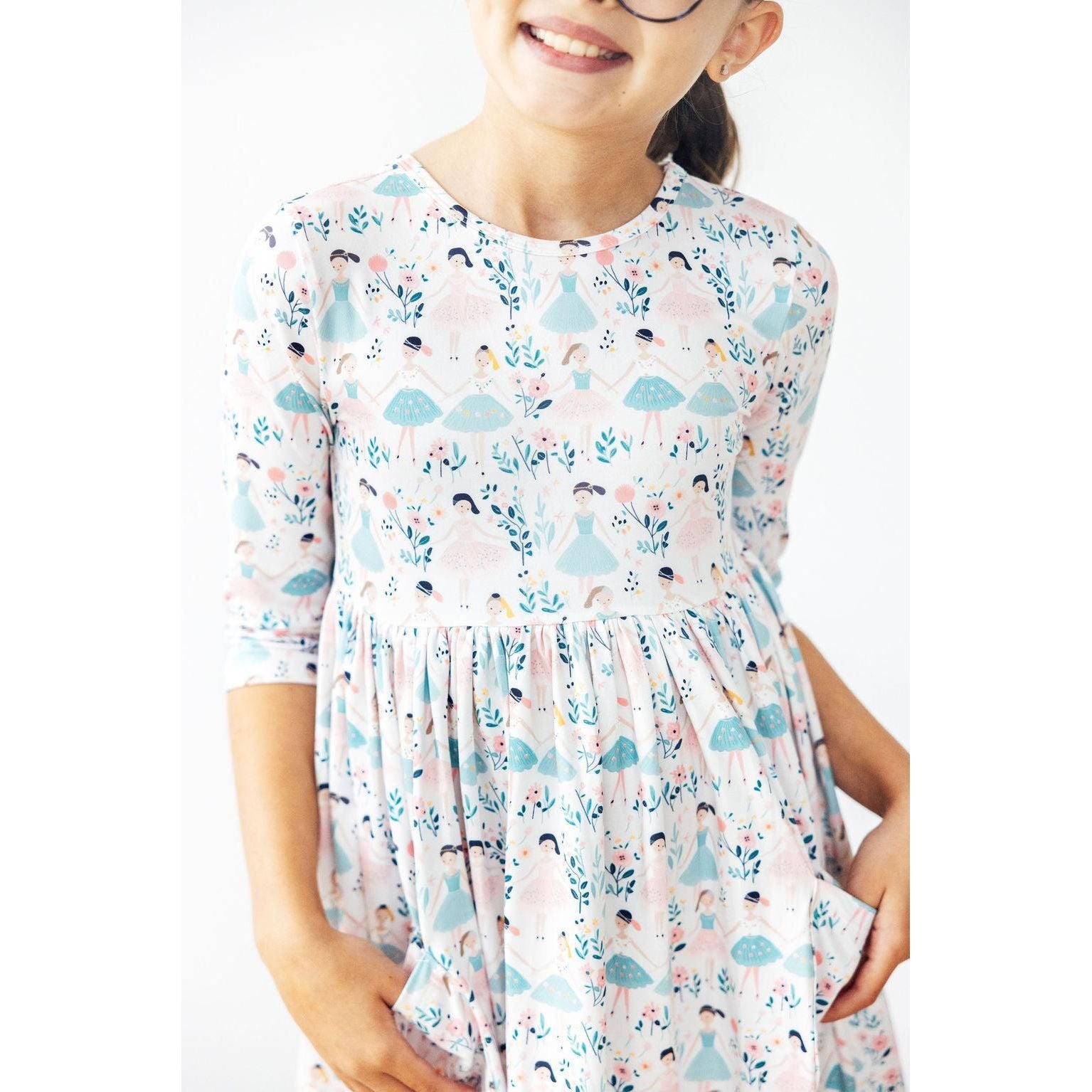 Twinkle Toes 3/4 Sleeve Pocket Twirl Dress