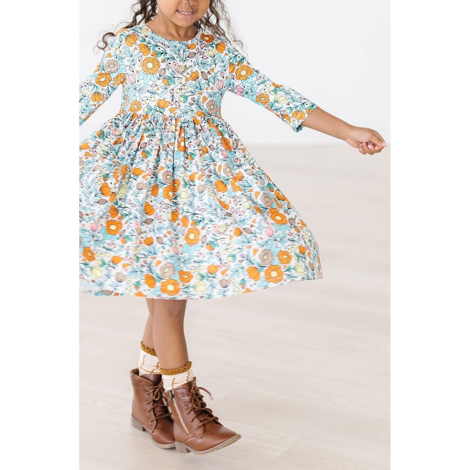 Vintage Vibes 3/4 Pocket Twirl Dress
