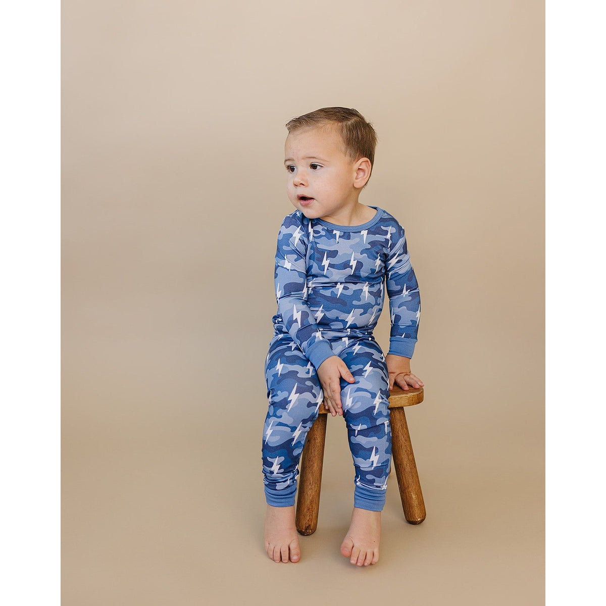 Bamboo Two Piece Set | Blue Camo Bolts