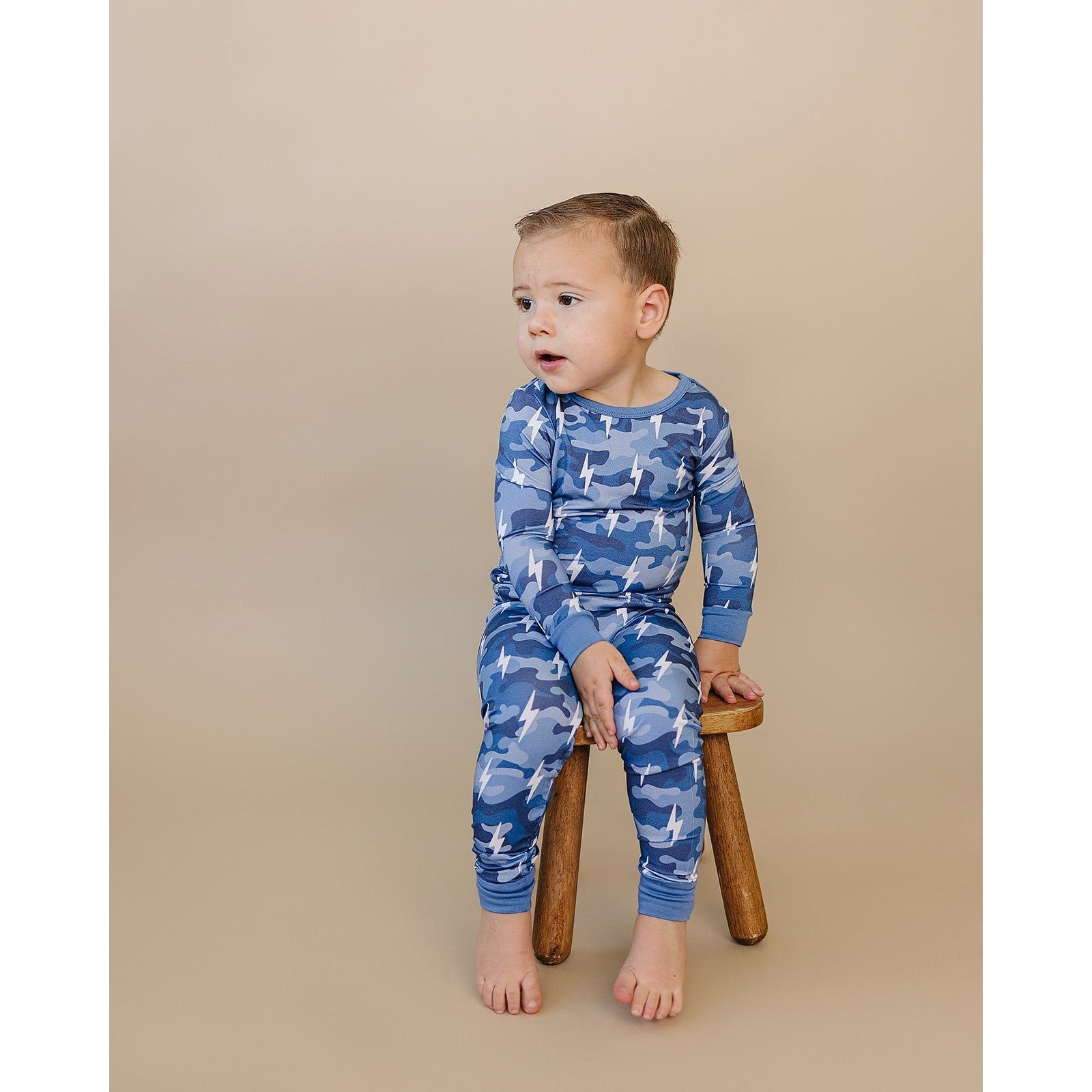 Bamboo Two Piece Set | Blue Camo Bolts
