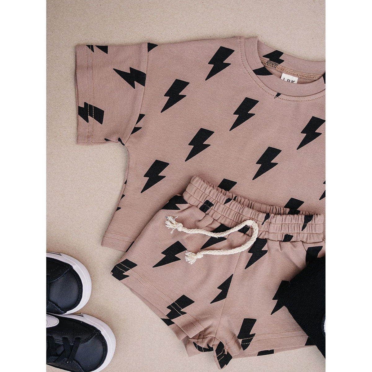 Shorts Set | Mocha Bolts