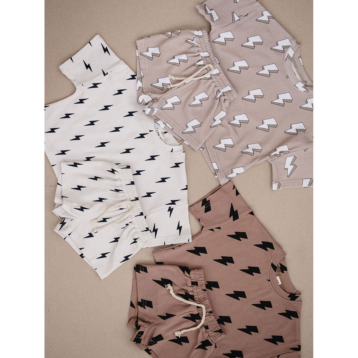 Shorts Set | Mocha Bolts
