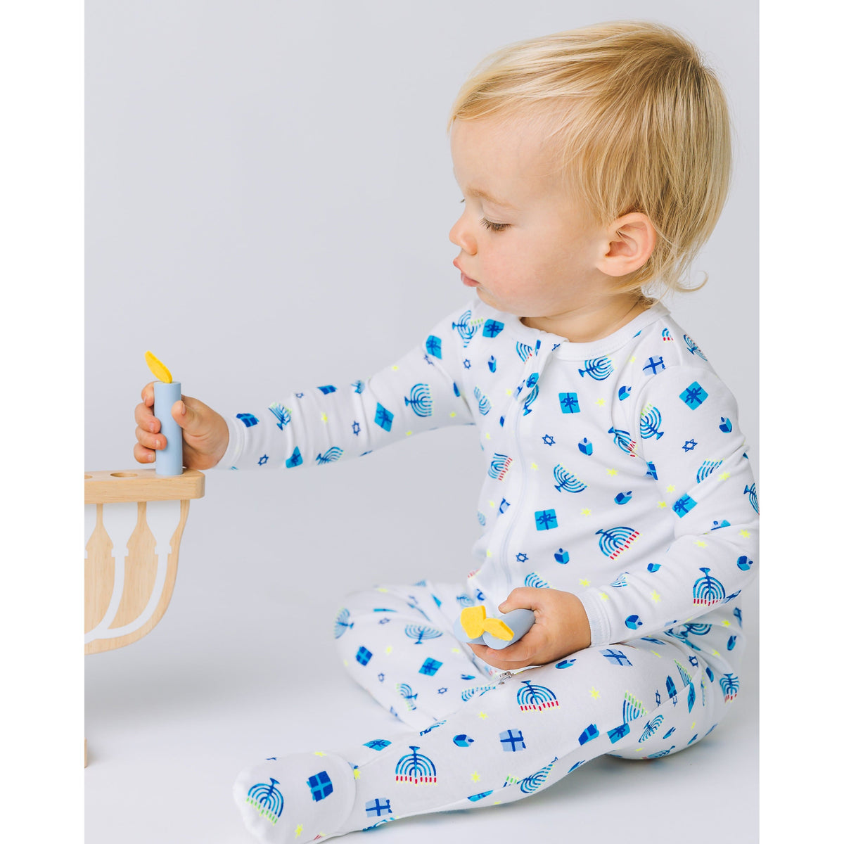 The Organic Zipper Footie [Happy Hanukkah]