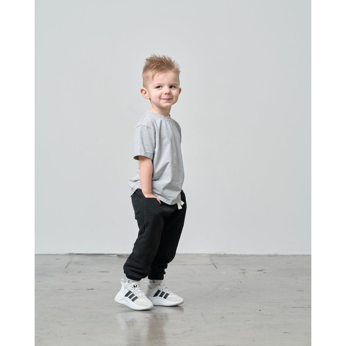 Basic Tee - Grey