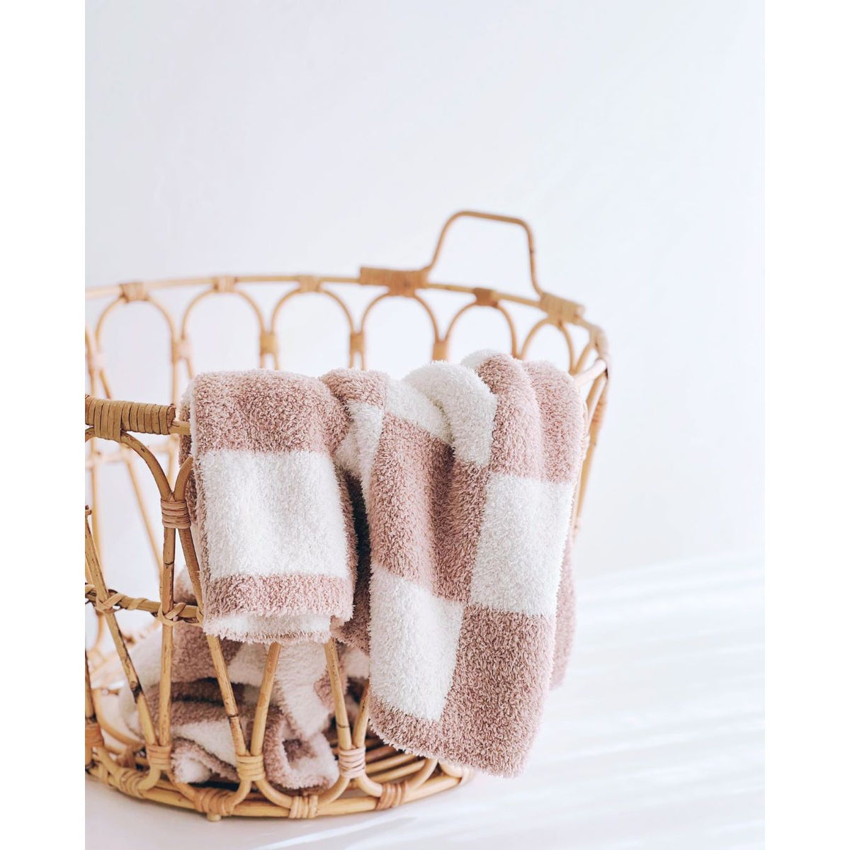 Checkered Plush Blanket | Latte