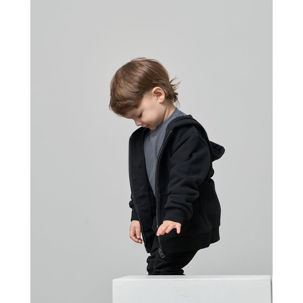 Classic Zip Hoodie - Black