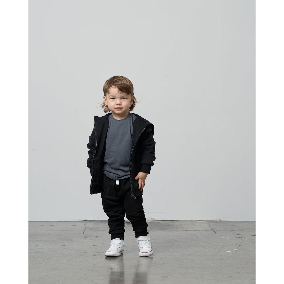 Classic Zip Hoodie - Black
