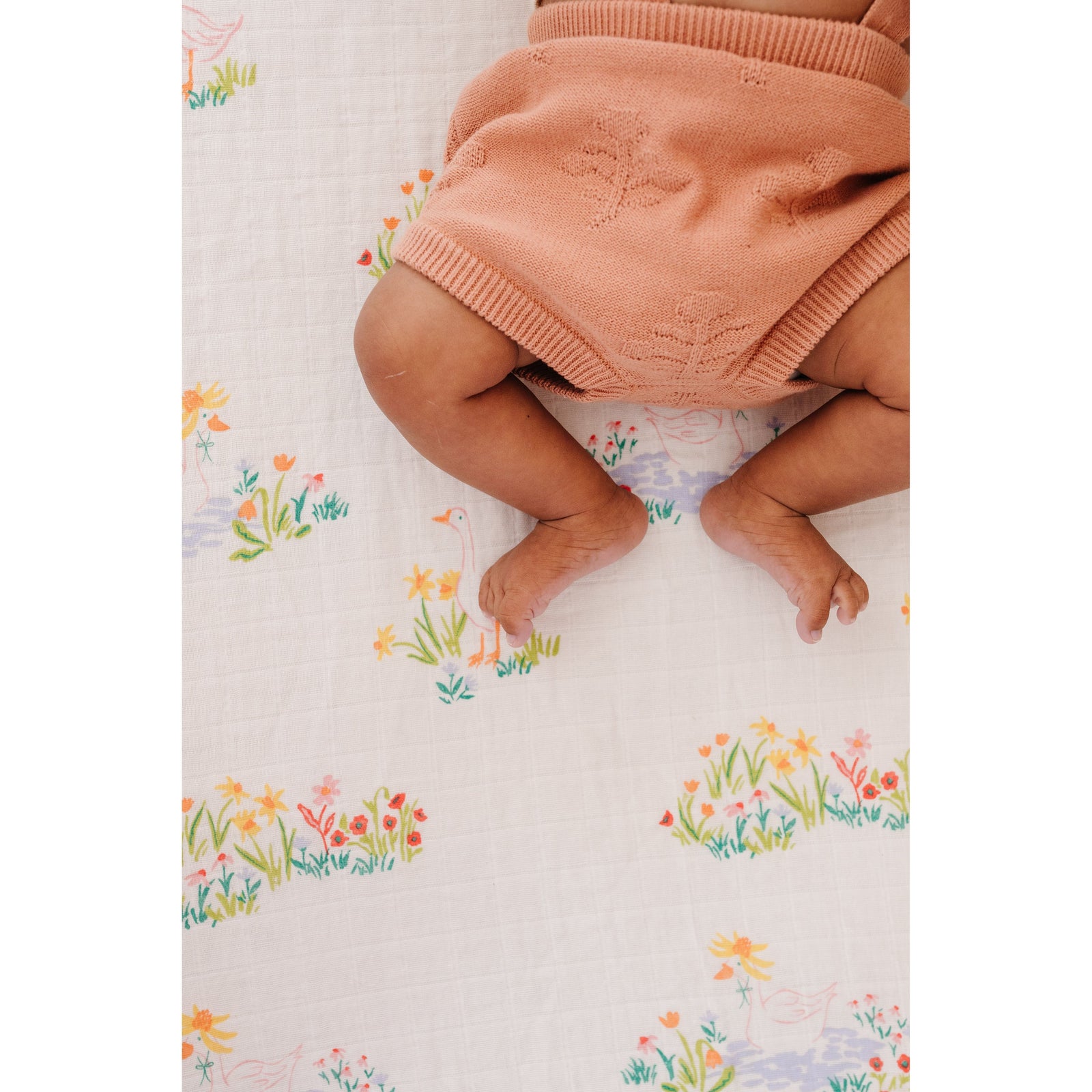 Garden Goose Crib Sheet