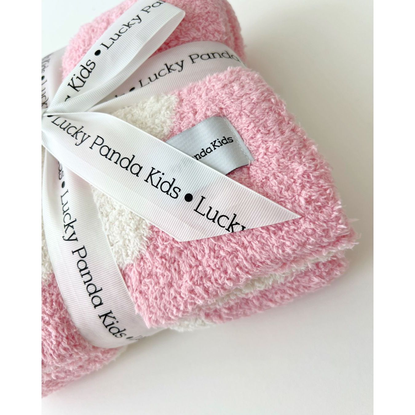 Daisy Fuzzy Blanket | Pink