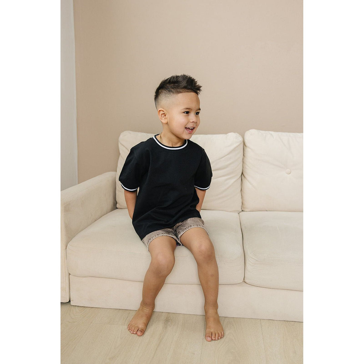 Hunter Tee