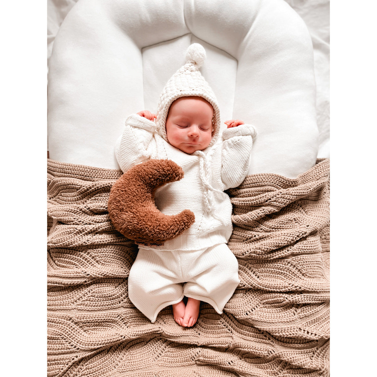 Luna + Luca Chunky Knit Sweater - White