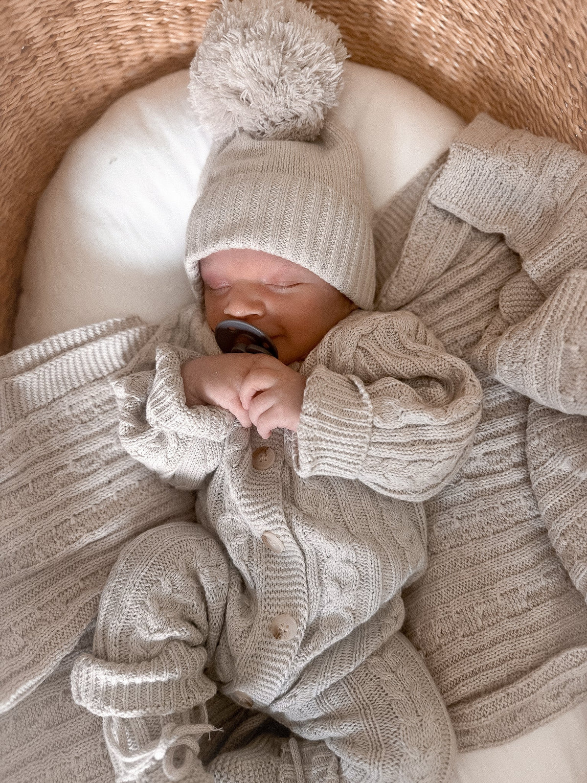 Luna + Luca Classic Cable Knit Baby Blanket - Natural