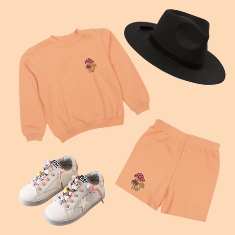 mushroom sweat shorts | peach