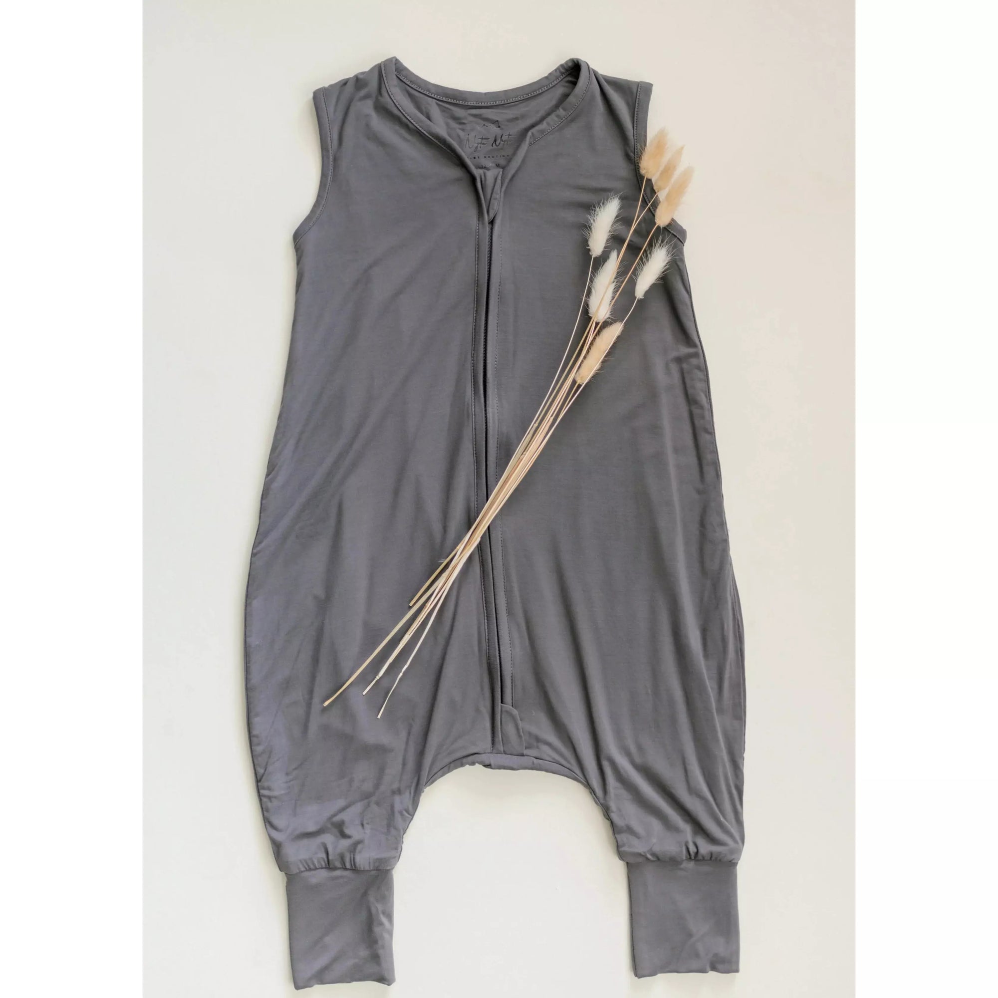 nyte nyte baby lightweight sleep sack | charcoal grey