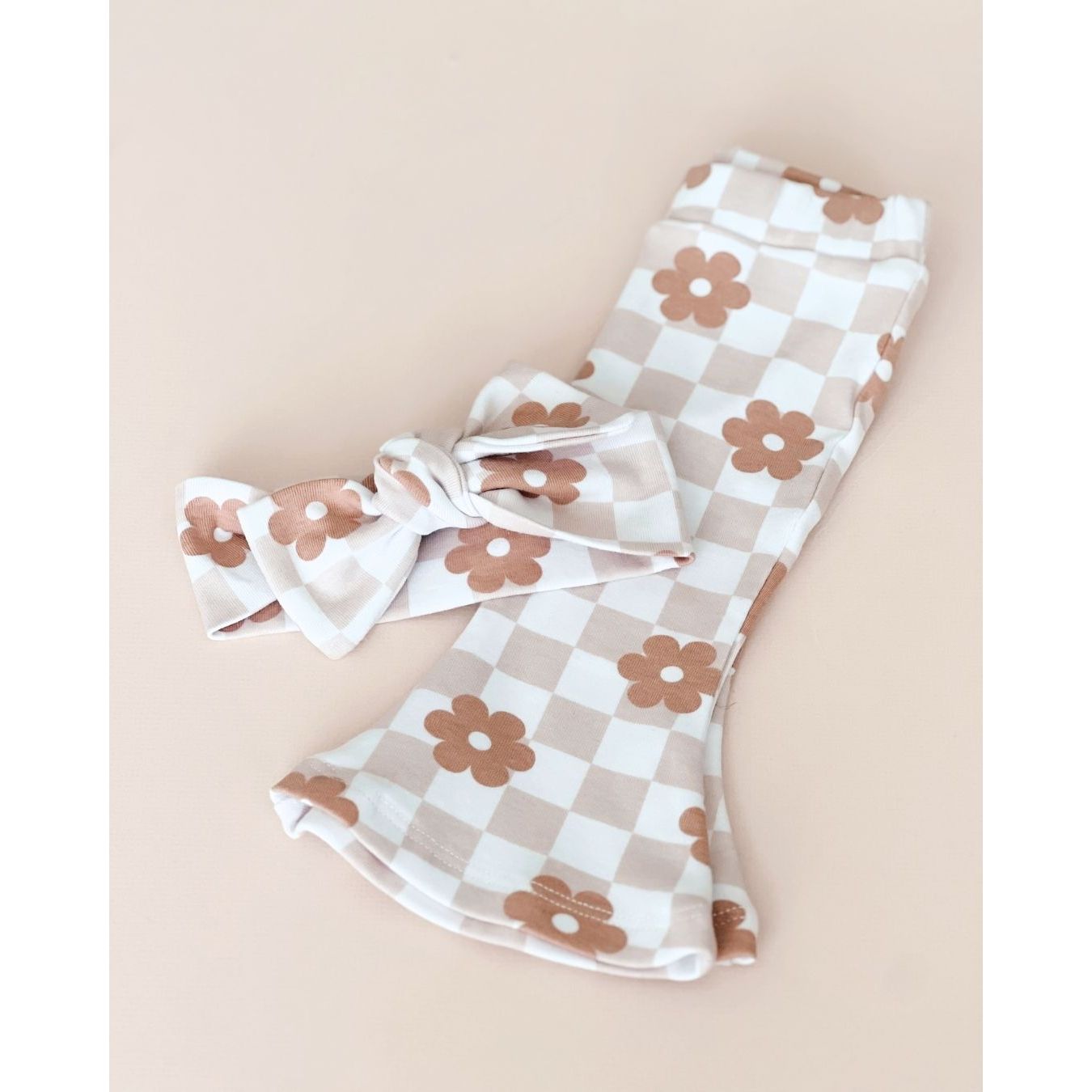 Latte Daisy Headband
