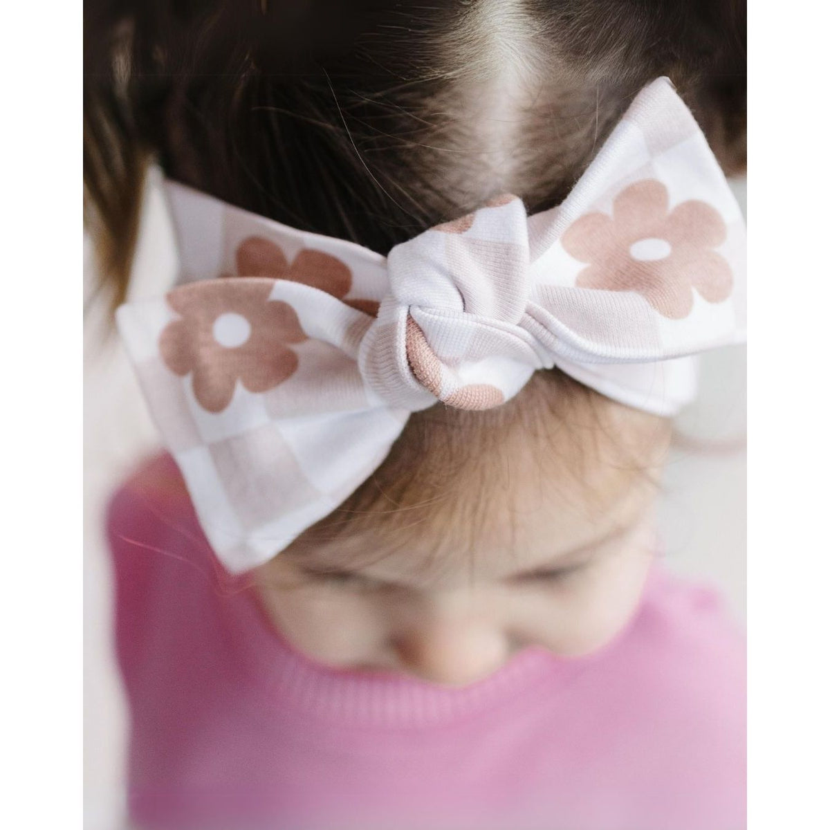 Latte Daisy Headband