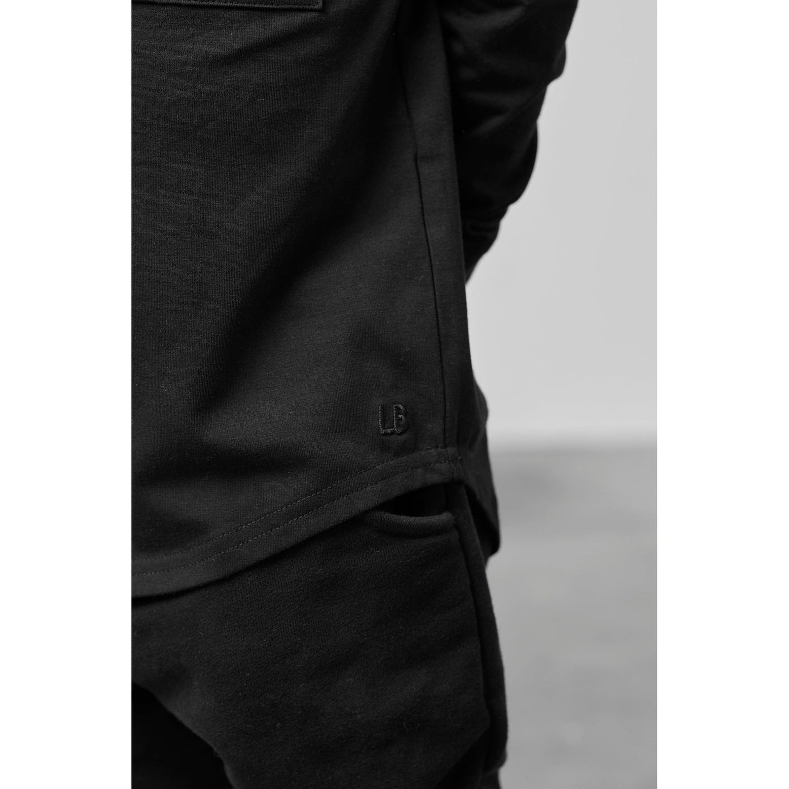 Long Sleeve Pocket Tee - Black