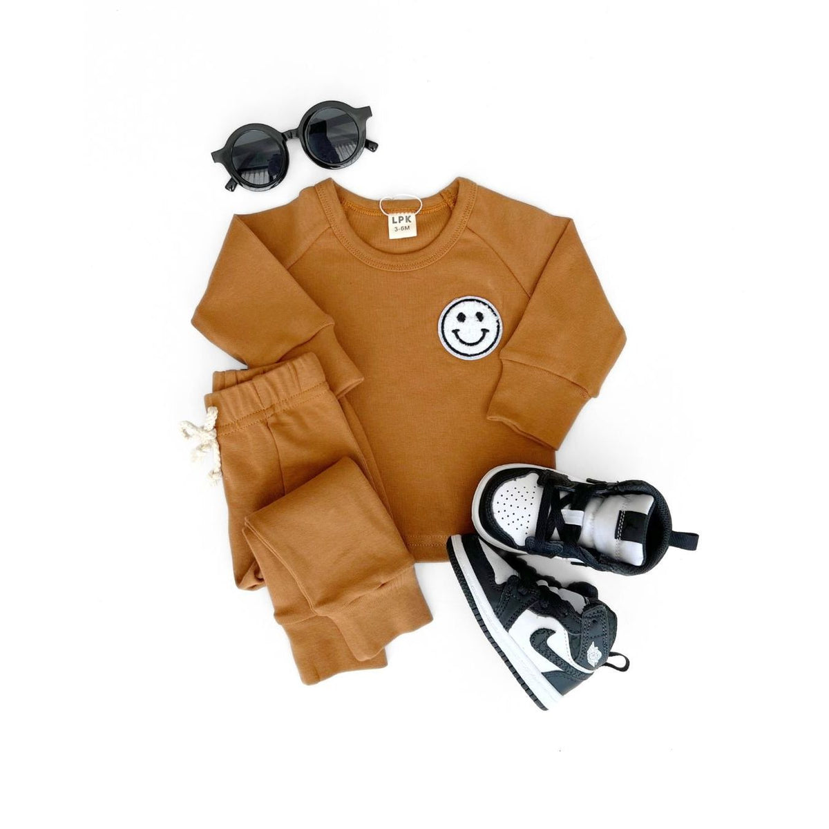 Lounge Set | Smiley Brown