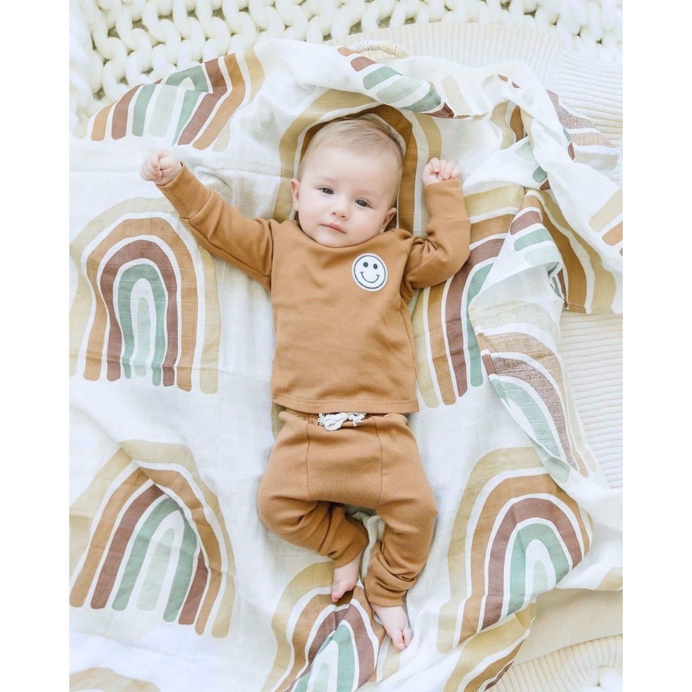 Lounge Set | Smiley Brown