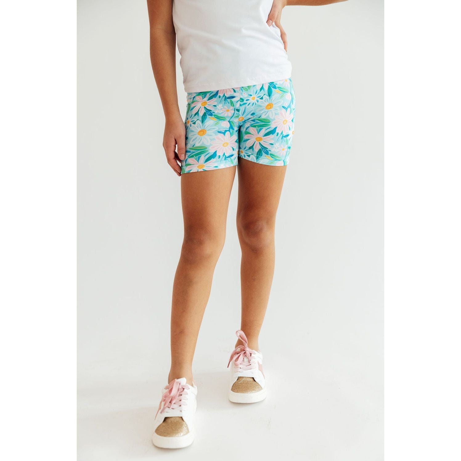 Preppy Daisies Twirl Shorts
