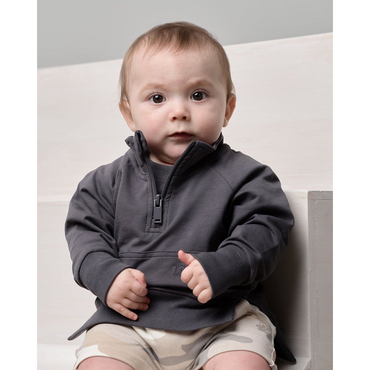 Quarter Zip Pullover - Iron