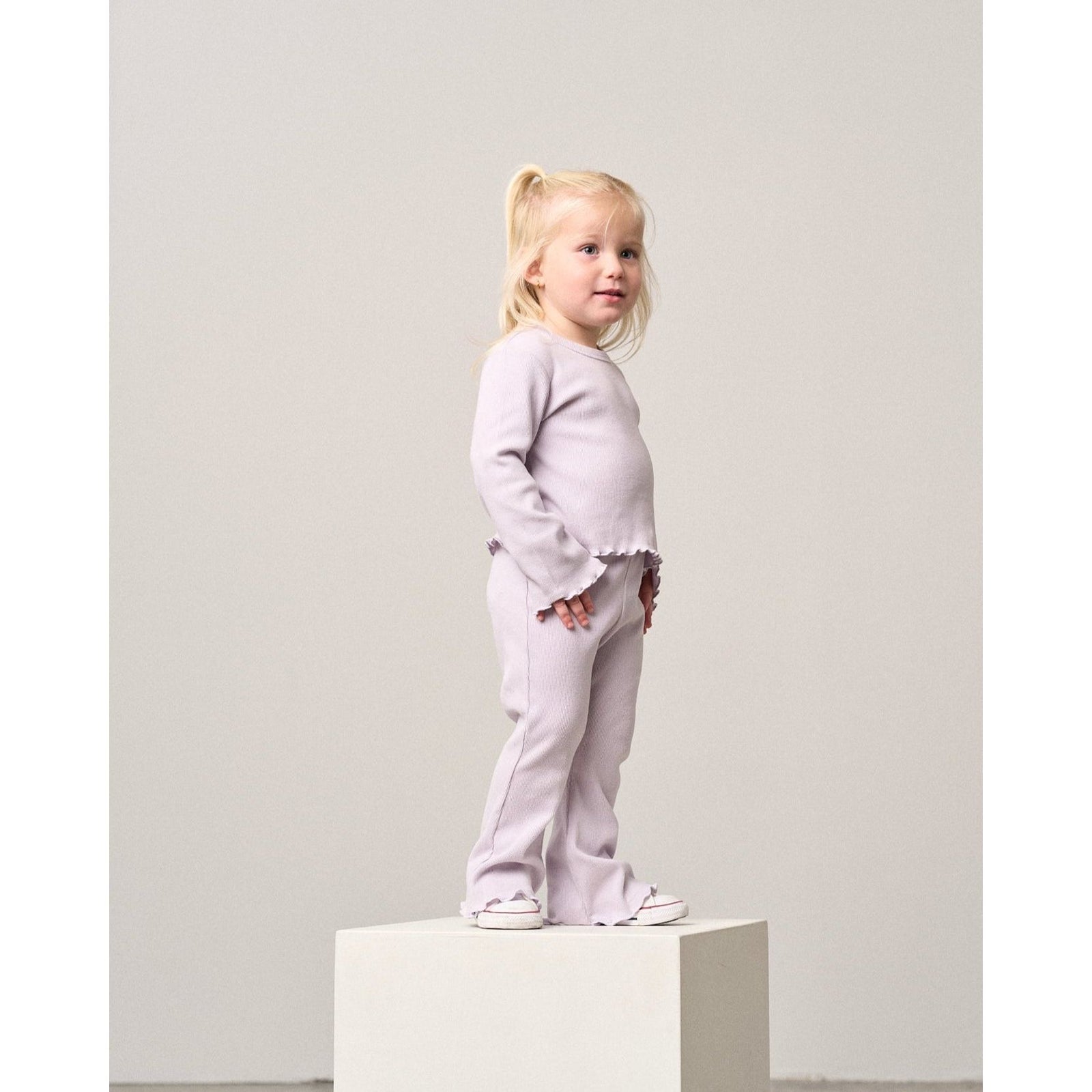 Long Sleeve Ribbed Lettuce Trim Tee - Lilac