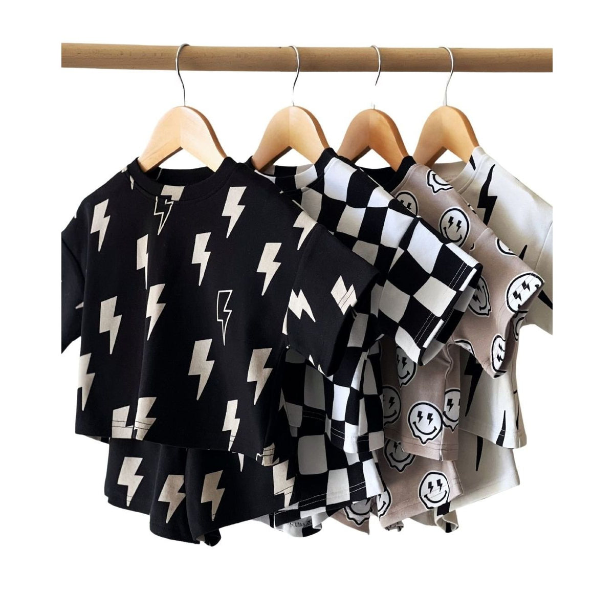 Shorts Set | Black Bolts
