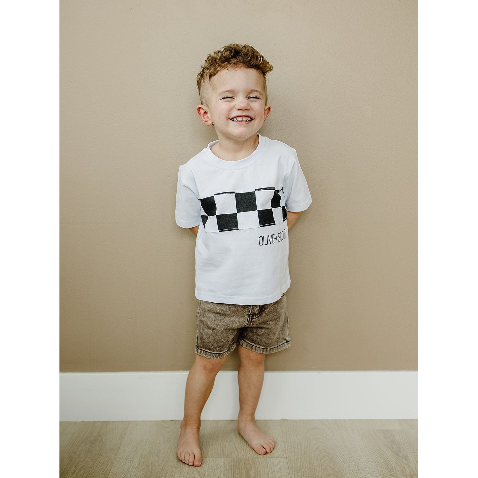 Zuri Tee