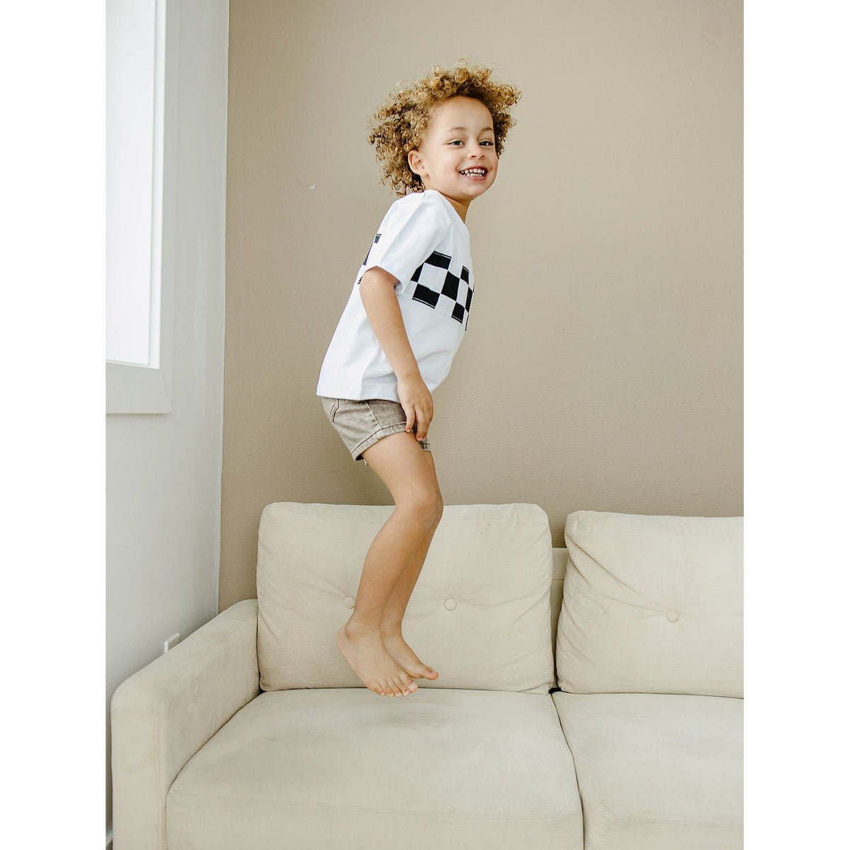 Zuri Tee