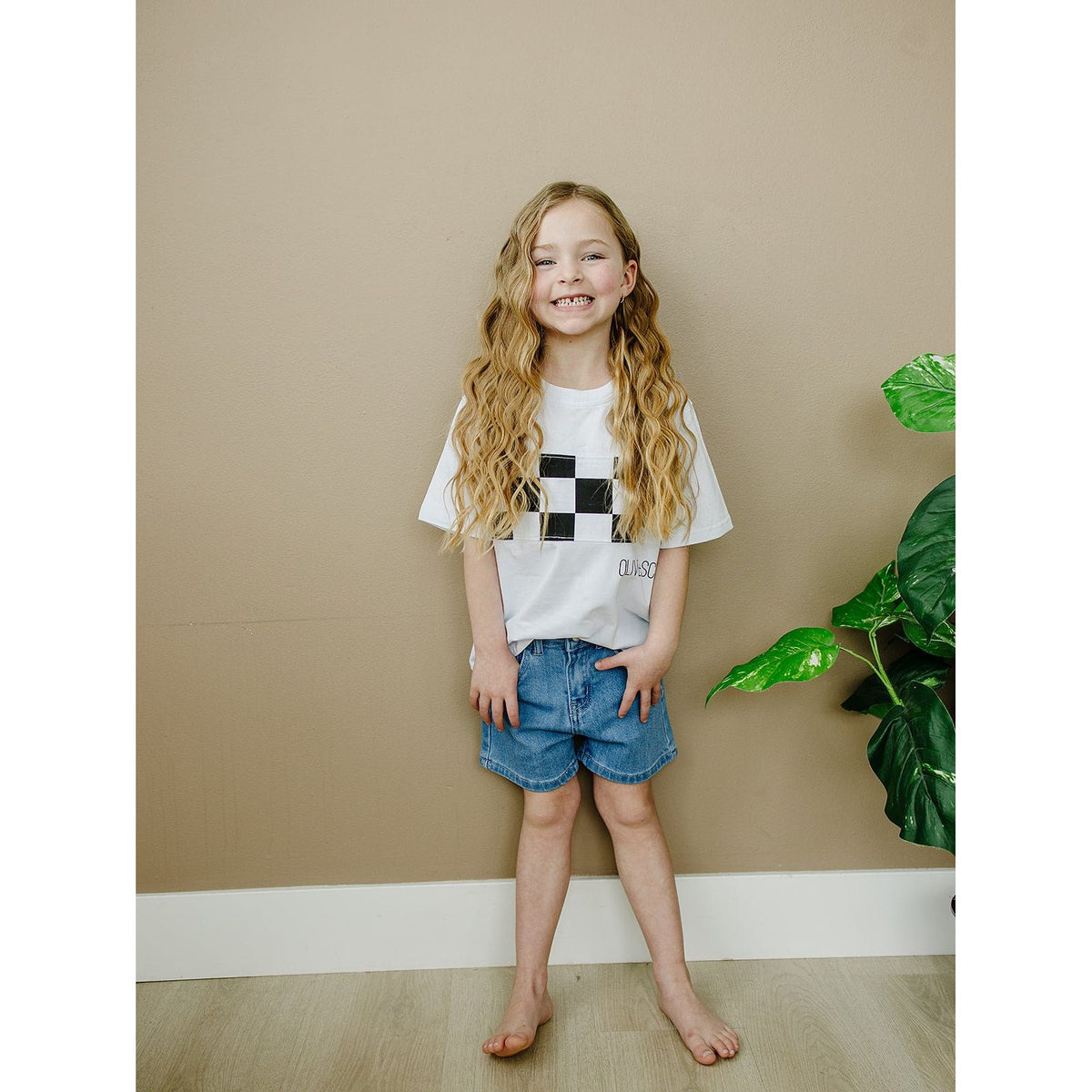 Zuri Tee
