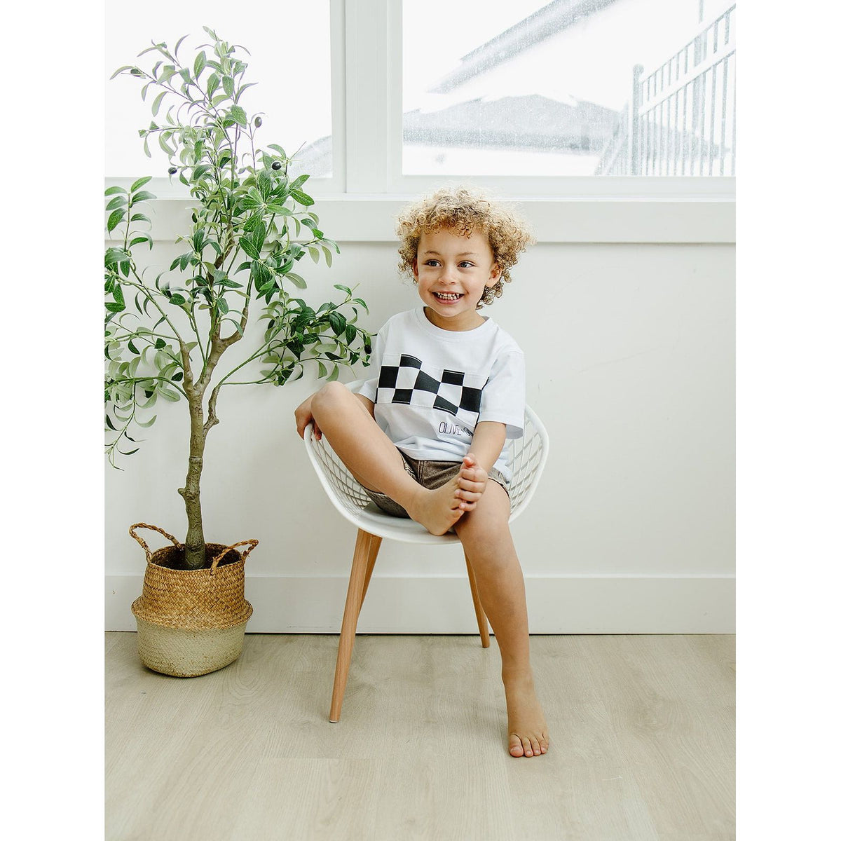 Zuri Tee
