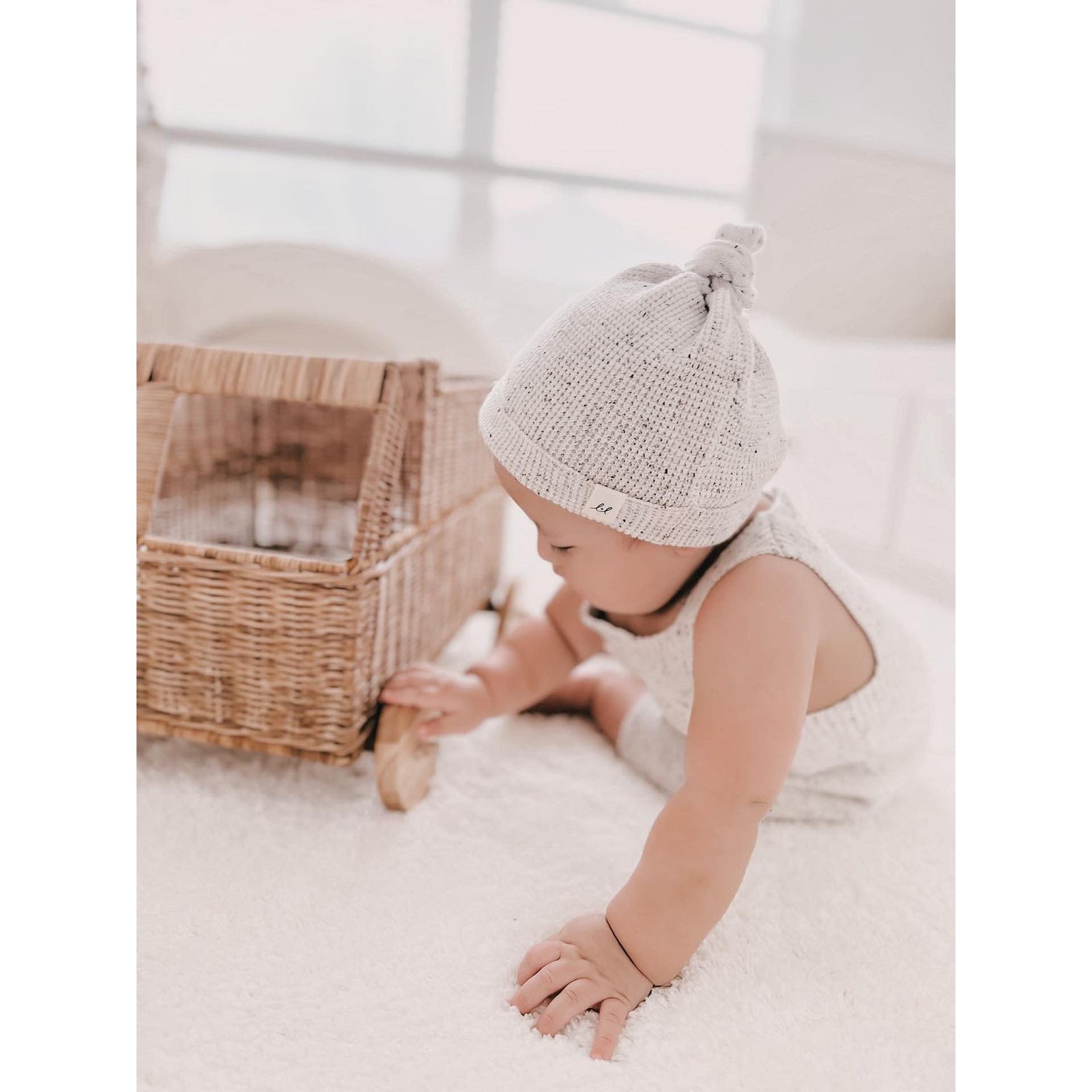 Luna + Luca Knotted Hat - Black Speckle