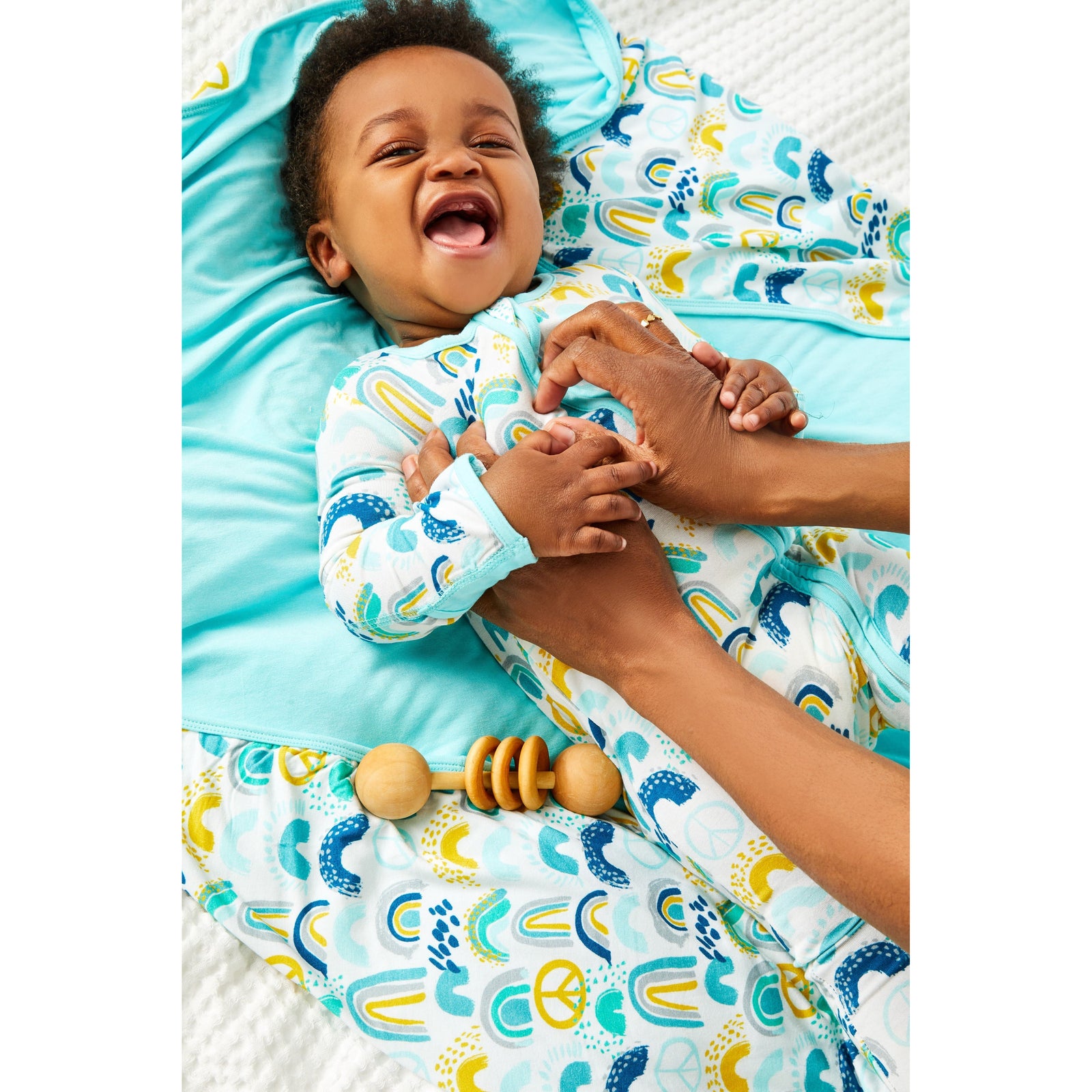 Stretchy Oversized Blanket - Rainbows Blue
