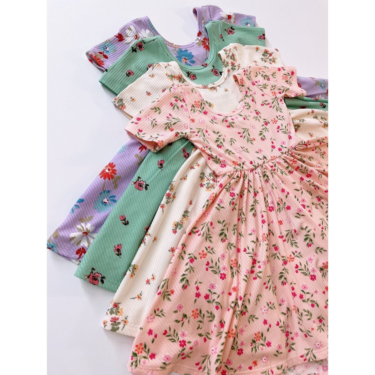 classic short sleeve twirl dress in ivory floral