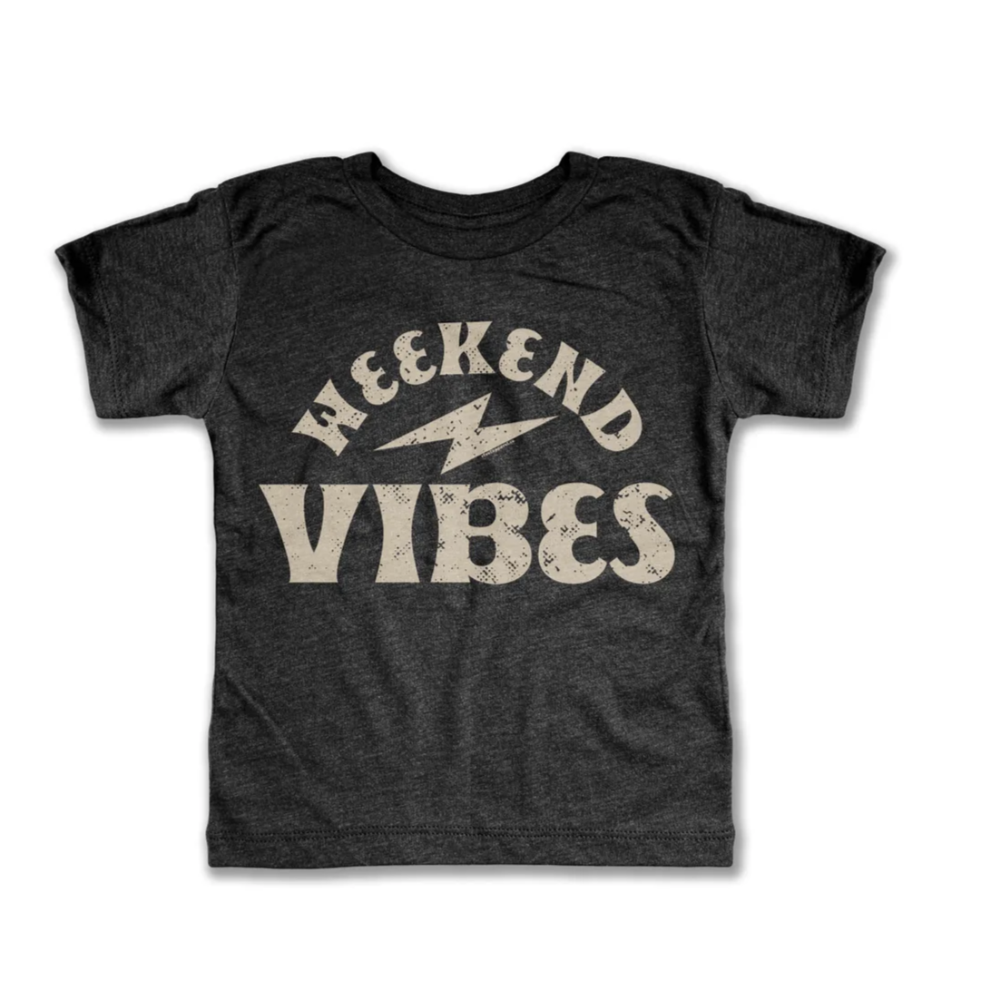 weekend vibes tee