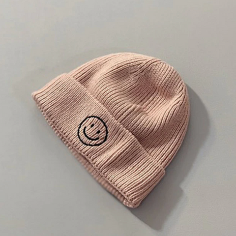 smiley beanie in pink