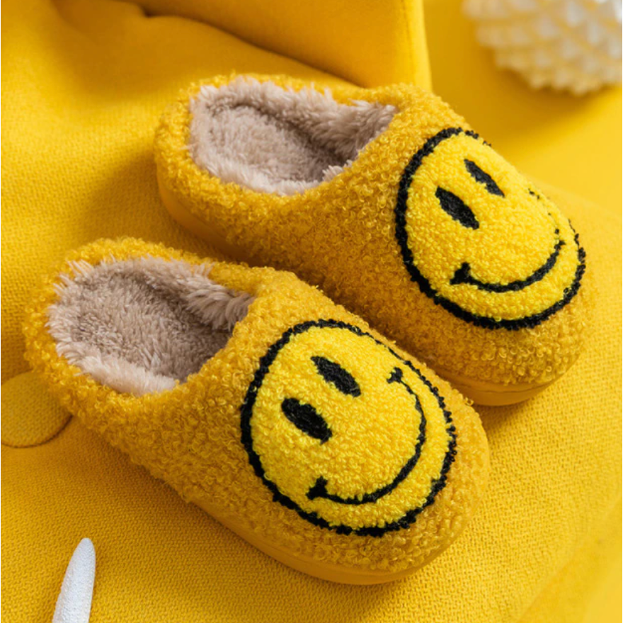 kids smiley slippers in yellow