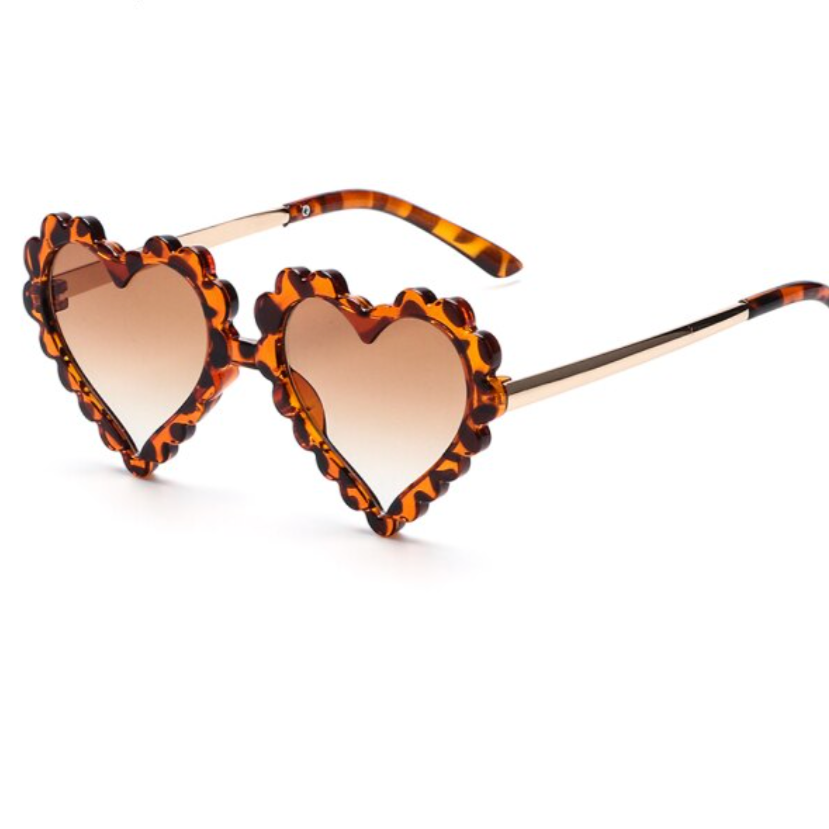 floral heart sunglasses in leopard