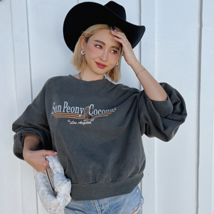 PREORDER eagle la mama sweatshirt