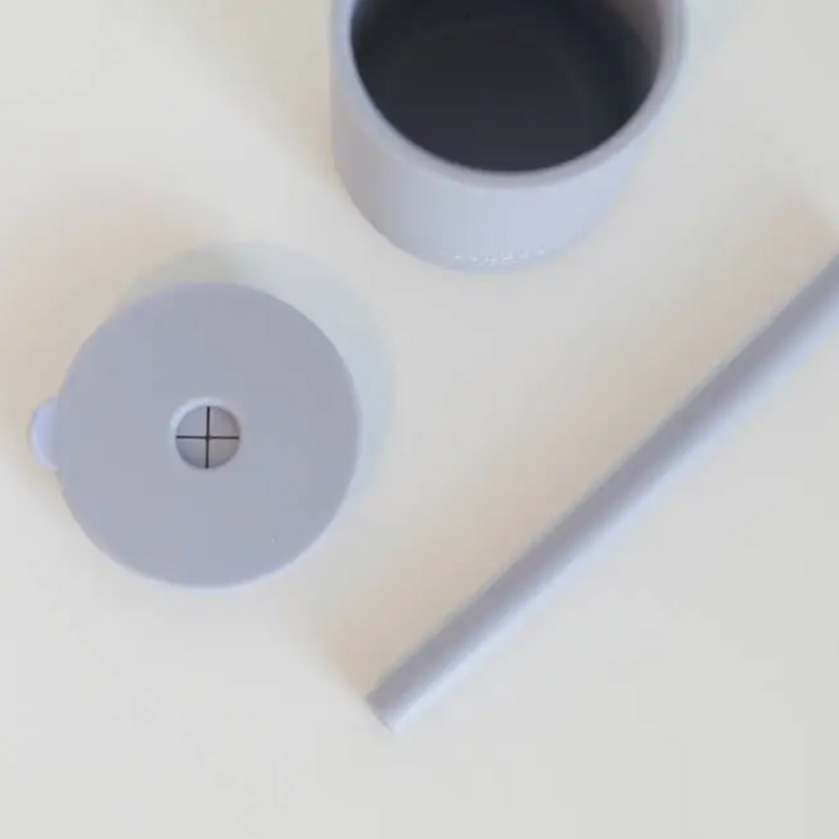 silicone straw cup in lilac