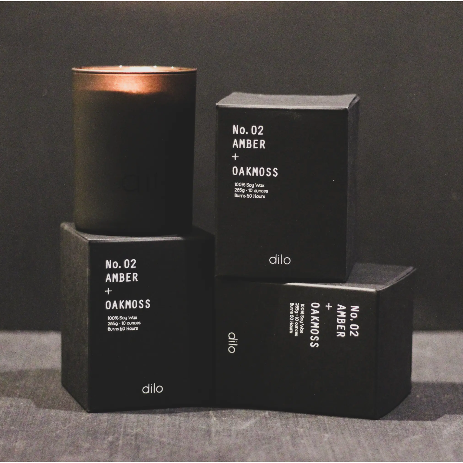 amber + oakmoss candle