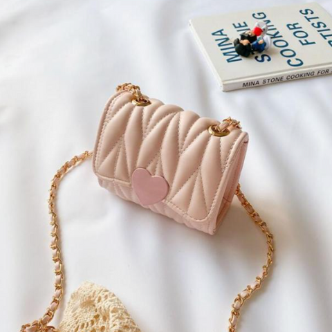 pink heart mini purse