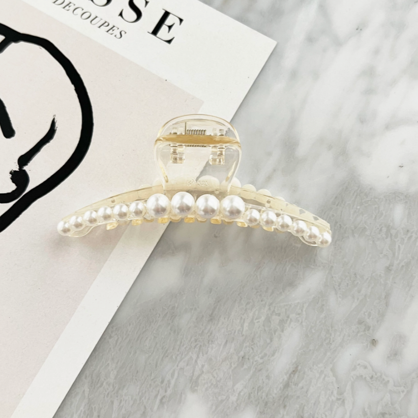 pearl hair clip