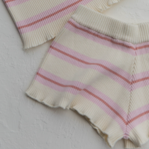 kealia knit short in striped pink
