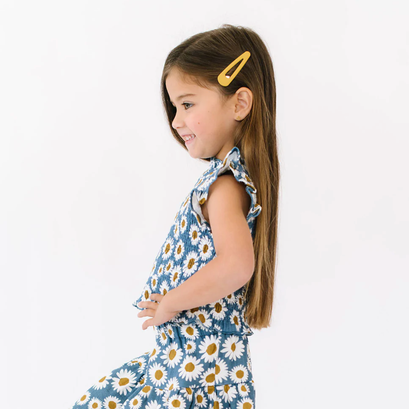 emma smocked dress in daisies