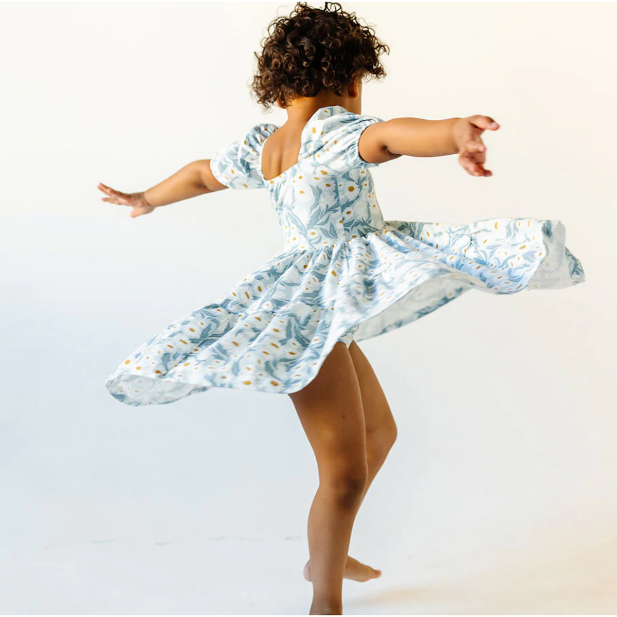 the juliet dress dress in woodblock floral