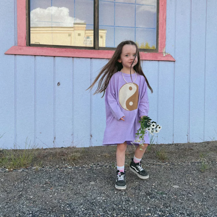 oversized ying yang t-short dress in lilac