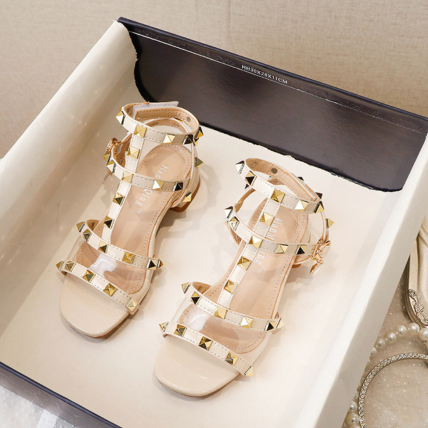 rockstud heel sandal